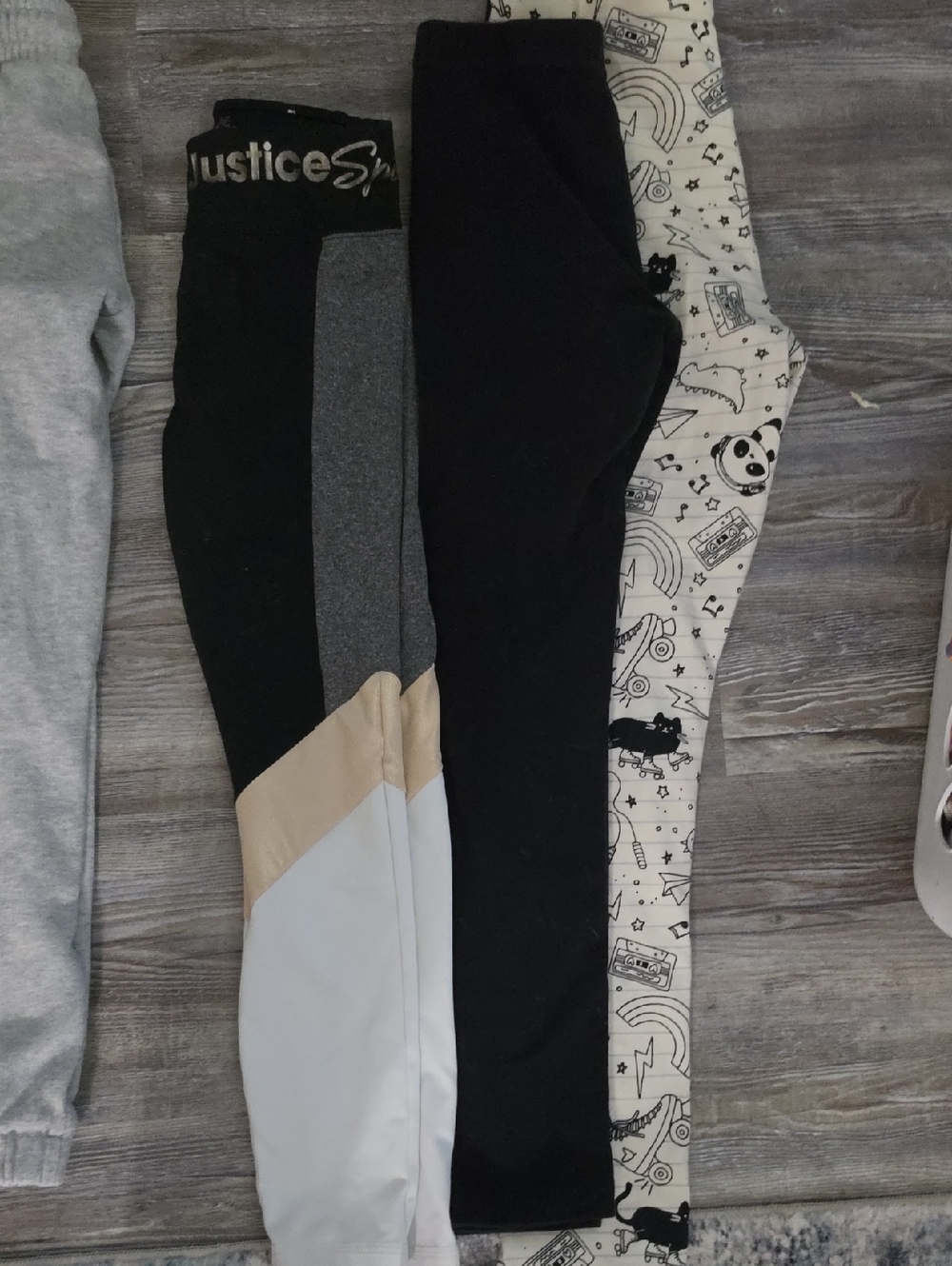 Justice Girls' Black & Cream Colorblock Leggings